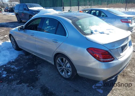 2017 Mercedes-Benz C 300 from USA, damaged, VIN 55SWF4JB8HU183711